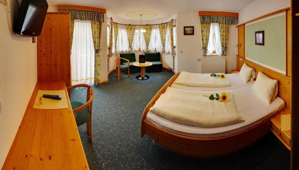 Ferienhotel Innviertel Kirchheim im Innkreis Стая снимка